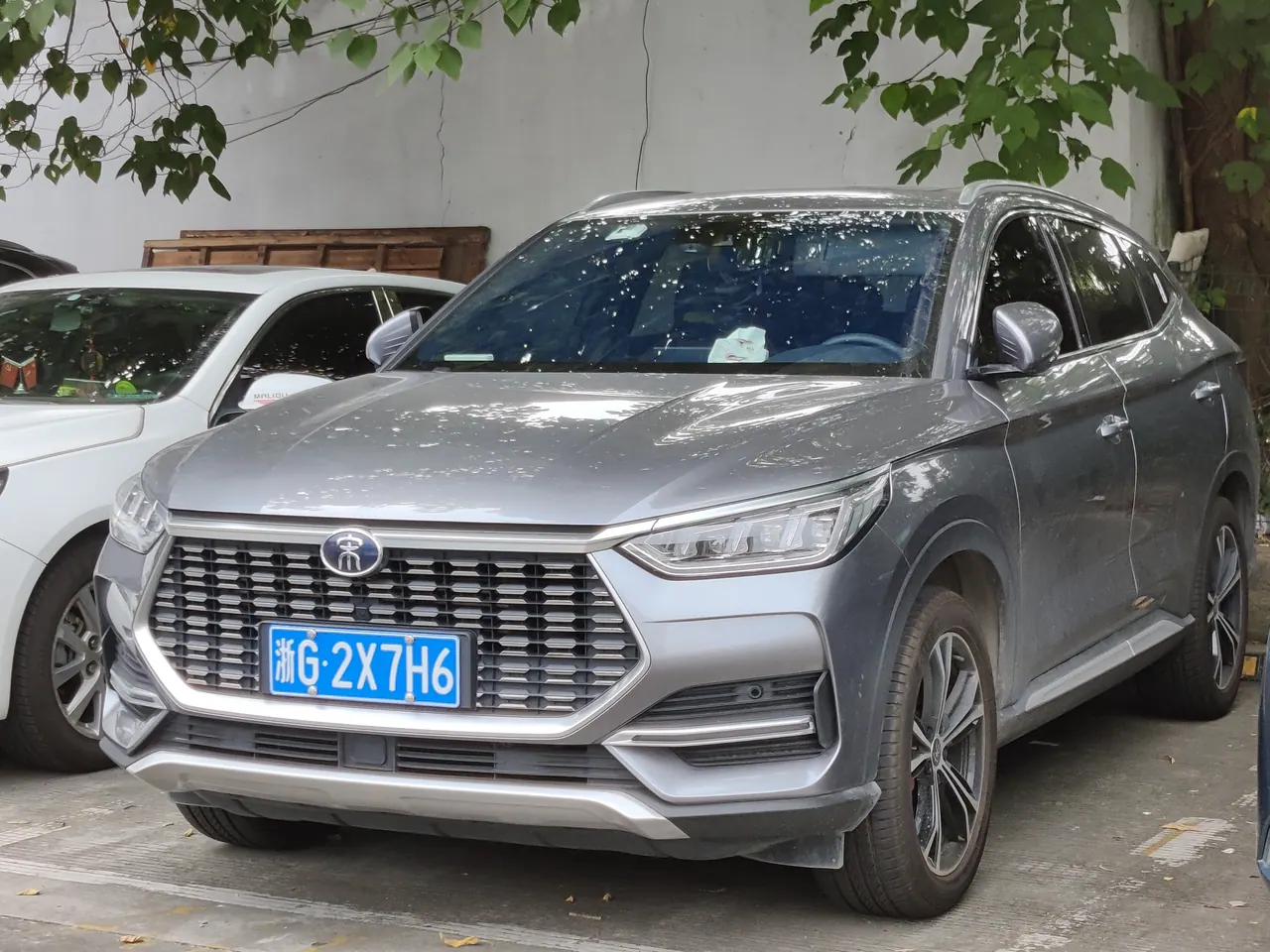 BYD Song Plus, Híbrido plug-in (PHEV / DM-i) — foto do veículo