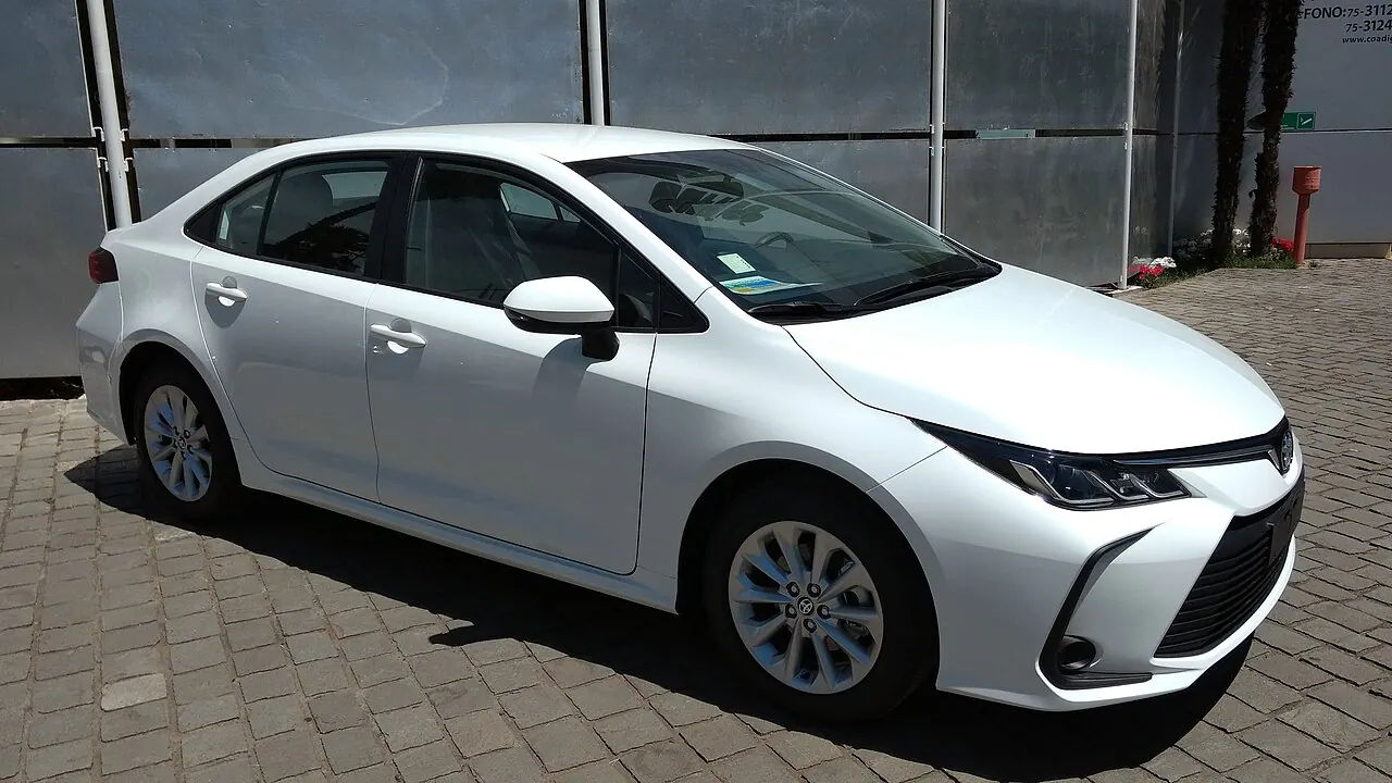 Toyota Corolla Cross GR Sport