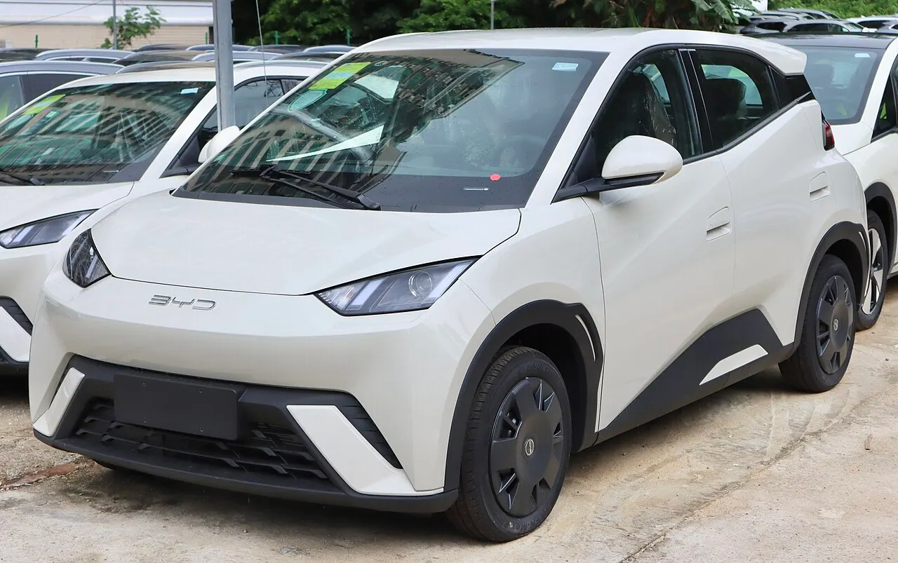 BYD Dolphin Mini